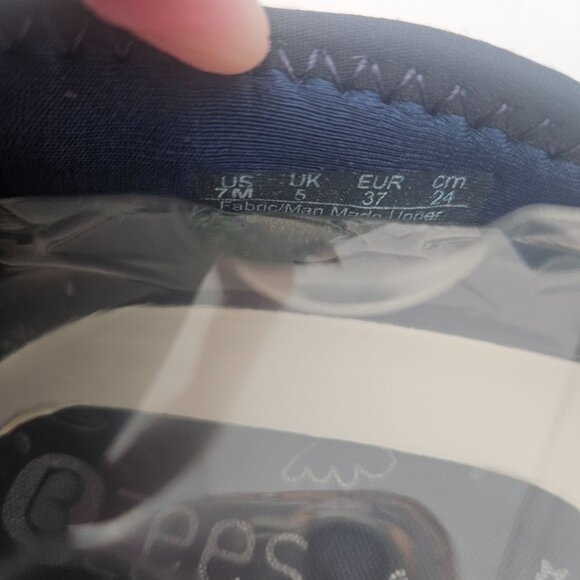 BZees Blue Slip On Comfort Loafer Sneaker Womens Sz 7 NEW - Picture 7 of 8